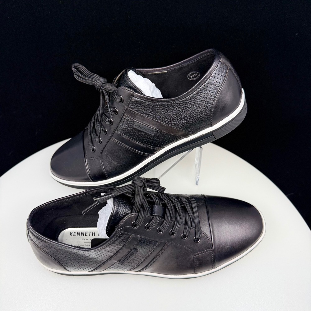 Kenneth Cole Initial Step Mens 8 Black NEW Leather Cap Toe Sneakers KMS8030DB